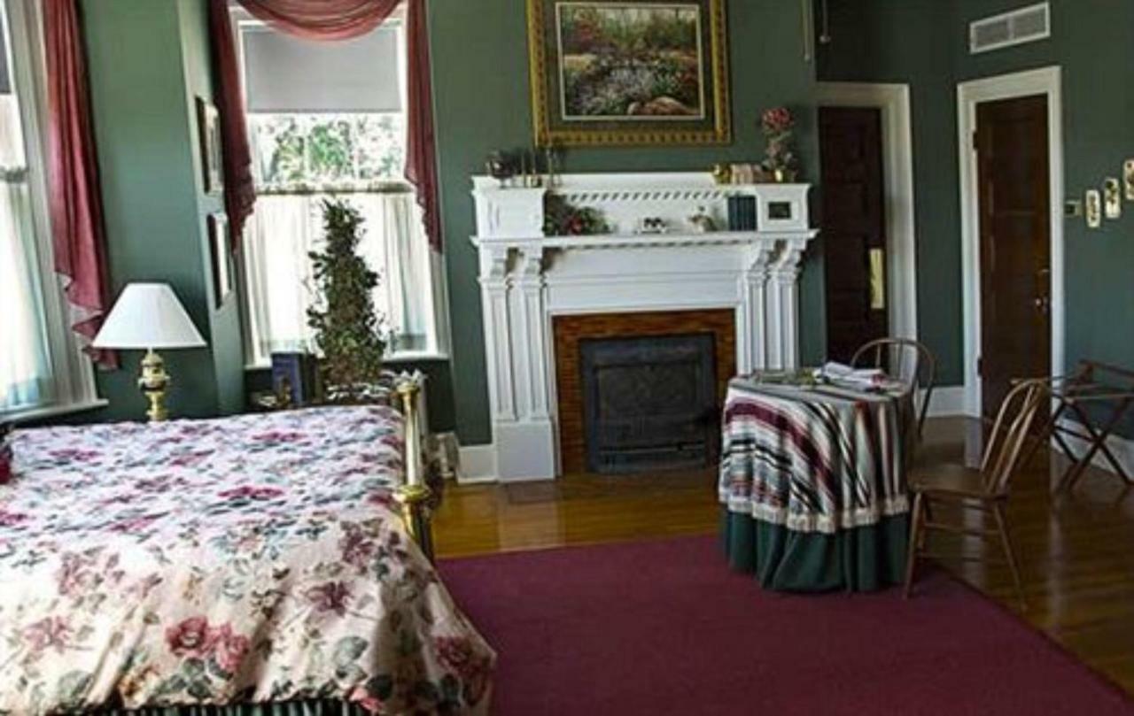 إندبيندينس Hawthorn Bed And Breakfast المظهر الخارجي الصورة