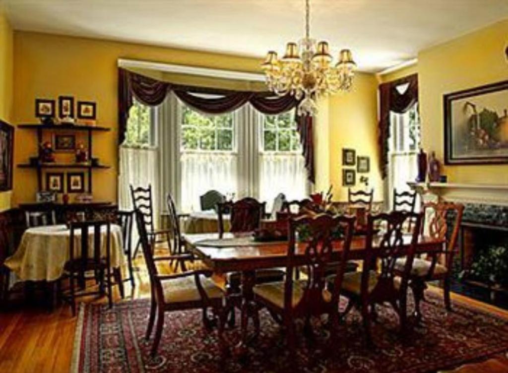 إندبيندينس Hawthorn Bed And Breakfast المظهر الخارجي الصورة